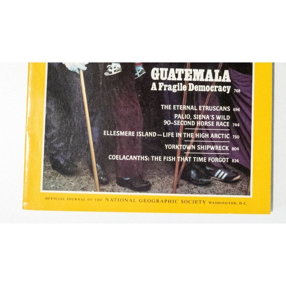 National Geographic June 1988 Vol 173 No 6 Guatemala A Fragile Democracy - Picture 4 of 8